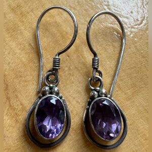 AMETHYST EARRINGS 925 STERLING SILVER PIERCED Vintage lilac purple orchid violet